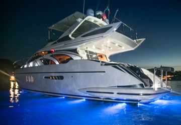 luxury-yacht-cabo-1.jpg